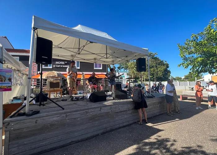 à 100m De La Appartamento